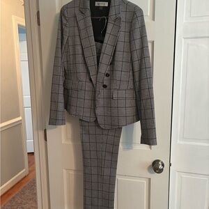 Kasper gray and black plaid pant suit